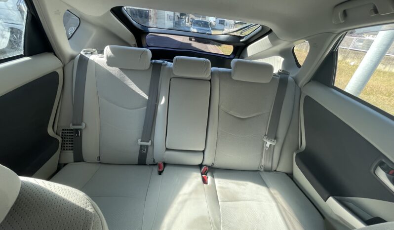 
								2021, Toyota Prius Black full									
